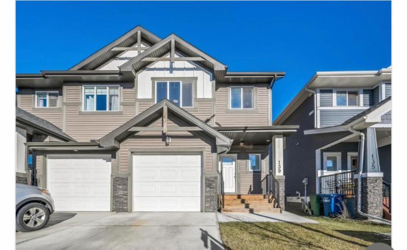 Beautiful&Spacious 1 room in a very quiet area Airdrie Exterior foto